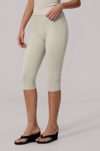 Women's Athletic Bare Feel High Waist Capri Yoga Leggings