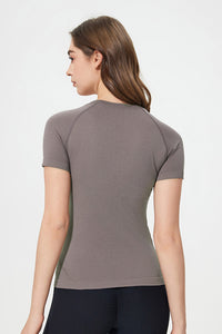 Women Seamless Round Neck Slim-Fit Quick-Dry Breathable Yoga Running T-Shirt