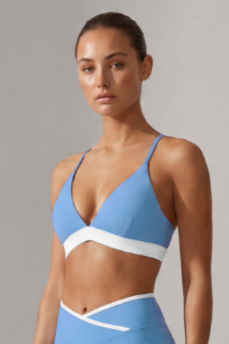 Women's Color-Block Triangle Cup Halterneck Sports Bra