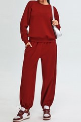 Women's Athletic Set:Pullover And Cuffed Sweatpants