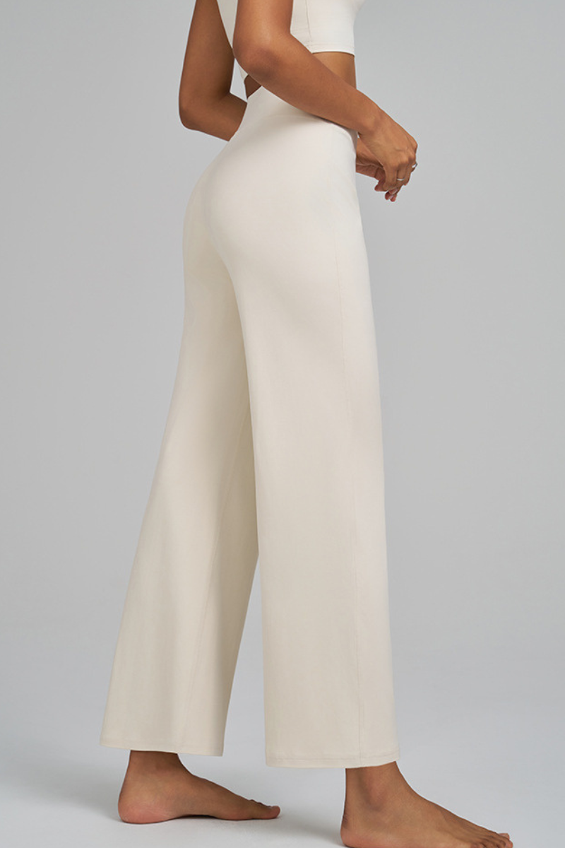 High-elastic, relaxed, wide-leg pants