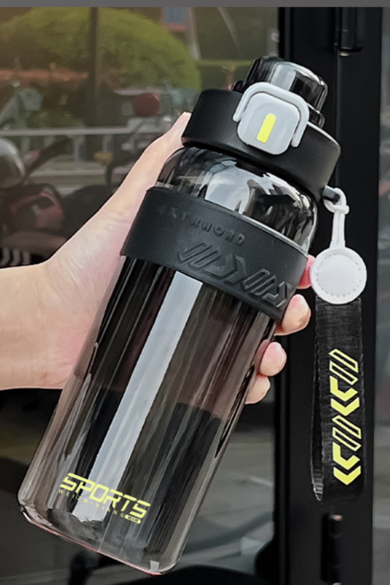Outdoor Portable Thickened 800ML Heat Resistant Water Bottle