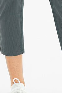 Women Quick-Dry Breathable Cropped Yoga Leggings