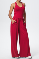 Women’s Set: Halterneck Tank Top & Wide-Leg Pants