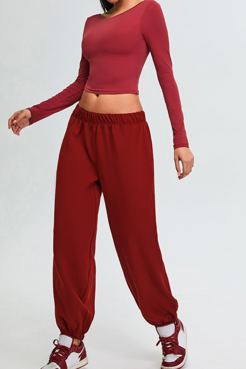 Women's Set:U-back Long Sleeves T-shirt And Cuffed Sweatpant