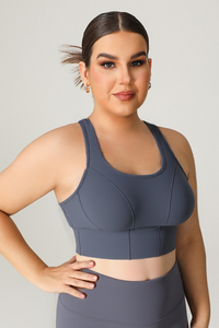 Plus Size Women's Cut-Out Sports Bra with Back Hook