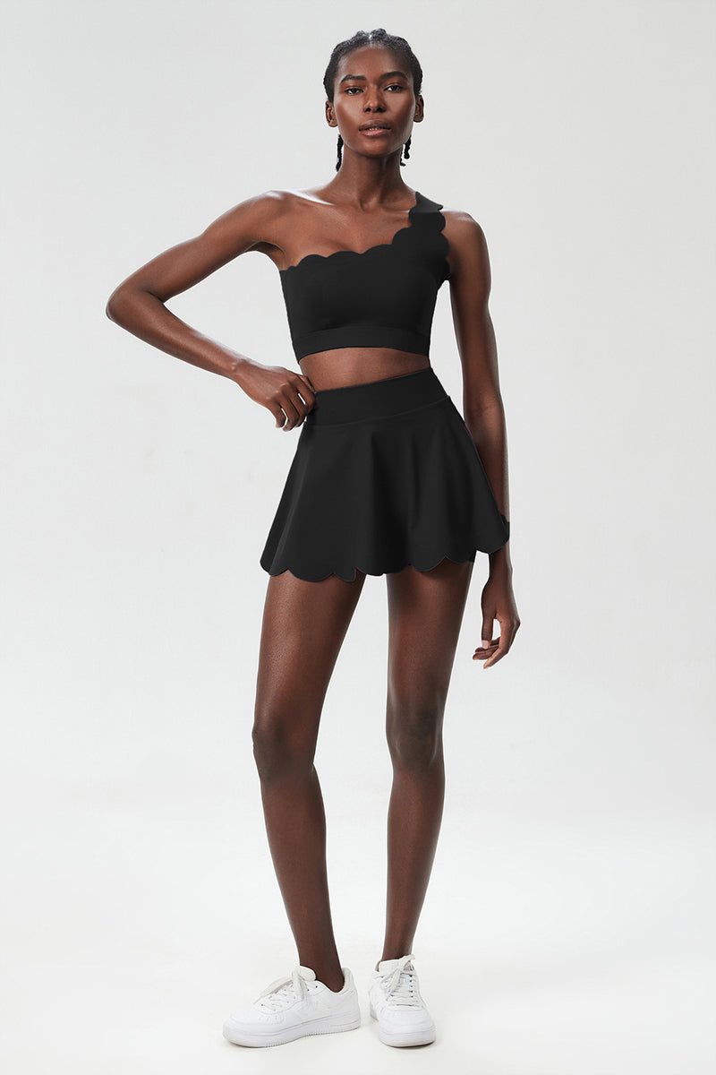 Women Wave Scoop-Neck Seamless Plus Size Tennis Set - Quick-Dry One-Shoulder Bra & Ruffle Hem Skirt