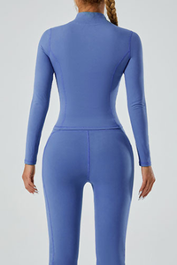 Women's stand-up collar with zipper sports jacket.