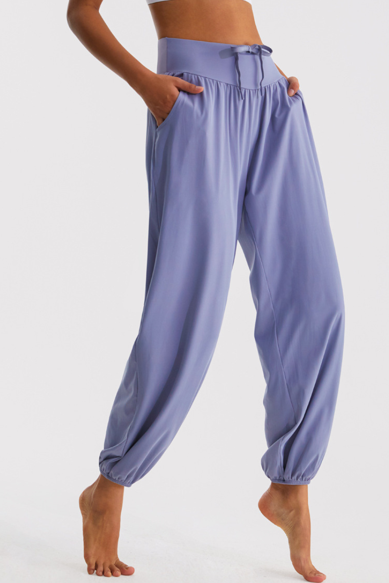 Women's Sports High Waist Lightweight Cuffed Sweatpants