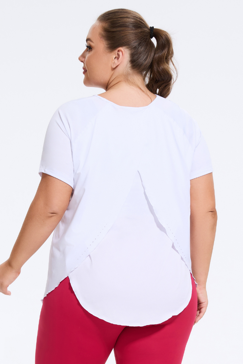 Plus Size Women's Athletic Back Reflective Slit Yoga T-Shirt