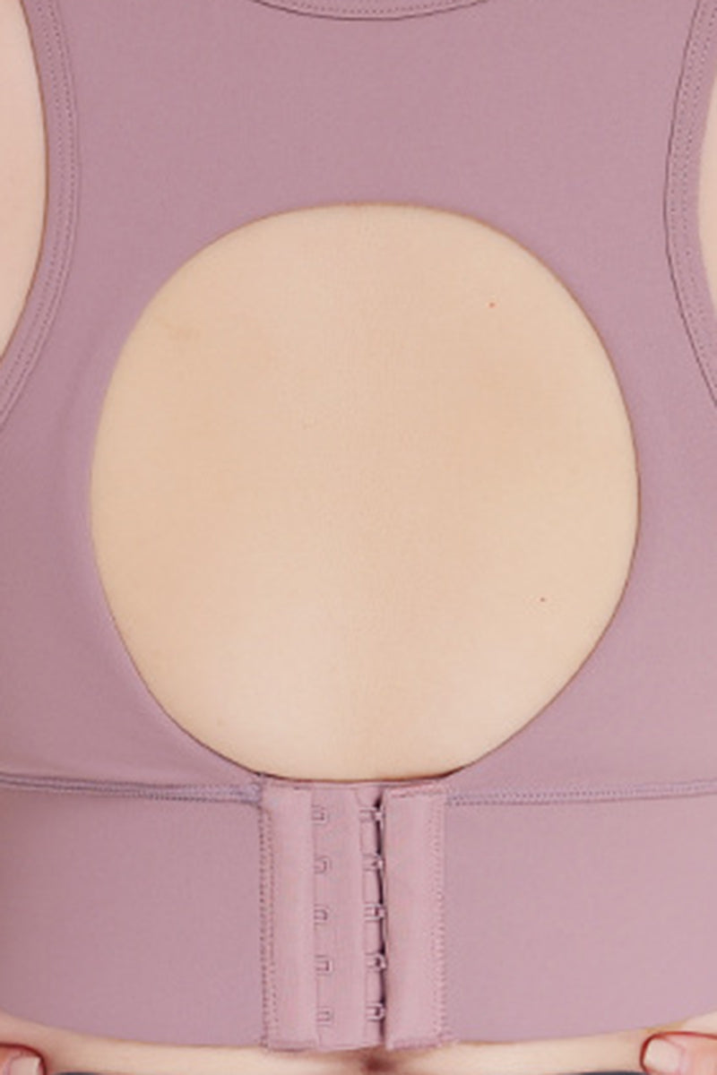Plus Size Women's Cut-Out Sports Bra with Back Hook