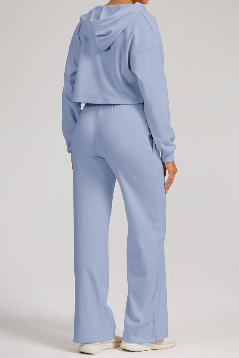 Oversized cardigan and wide-leg pants set