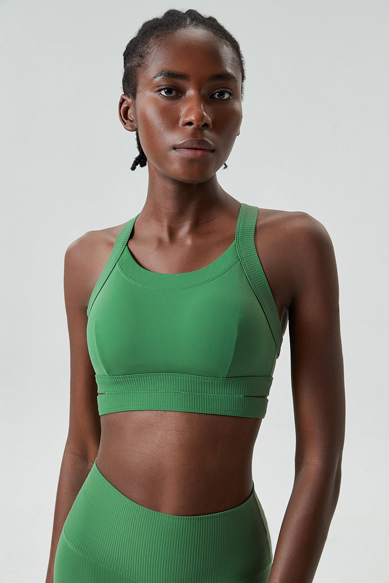 Back buckle cross-back sports bra