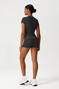 Women Seamless High Waisted Workout Set: Cropped Tee + Peach Lifting Shorts