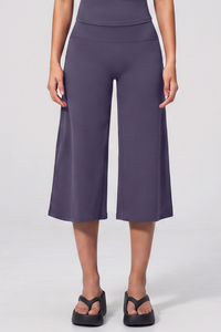 Women's Breathable Brushed Panel Seam Wide Capri Yoga Pants