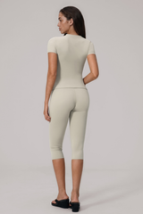 Women's Bare Feel Sets:Slim Fit T-shirt And Capri Leggings