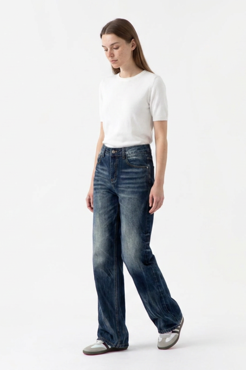 Women's Heavy Wash High Waist Straight Leg Jeans
