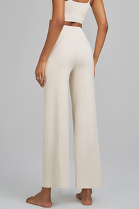 High-elastic, relaxed, wide-leg pants
