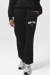 Women Fleece-Lined Pocket Sweatpants