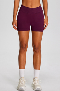 Women's Seamless Pleated Buttocks Lift Sports Yoga Shorts