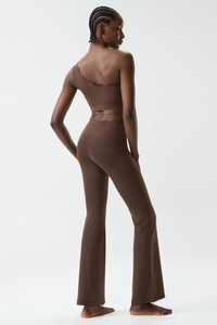 Women's Petal Sports Bra & Flared Yoga Pants Two-Piece Set