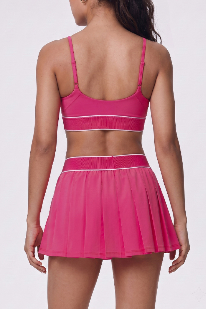 Women's Tennis Sets:Contrast Bra And Pleated Tennis Skirt