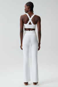 Women's Petal Sports Bra & Flared Yoga Pants Two-Piece Set