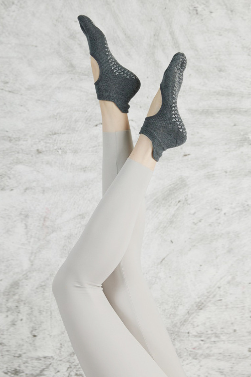 Women's Cut-Out Pilates Yoga Grip Five-Toe Socks