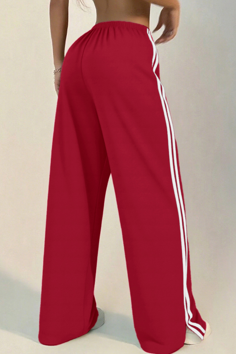 Women’s sporty wide-leg pants.