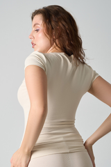 Women's Fitted Crew Neck Short Sleeve T-Shirt