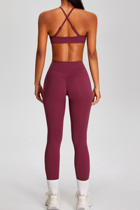 Women's Sport Set:Twist Front Triangle Cup Bra & Leggings