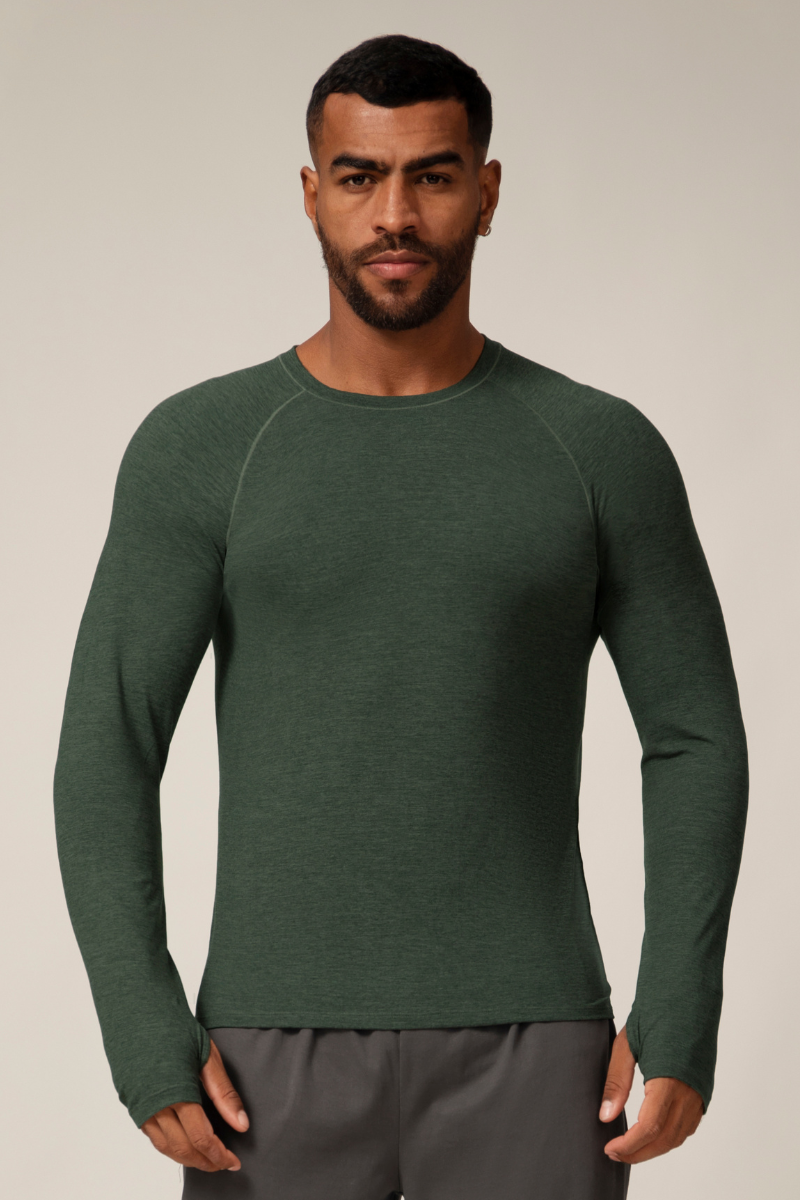 Men's Round-Neck Solid Fitted Long Sleeved Sports Shirt