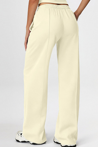 Women’s streetwear straight-leg casual pants.