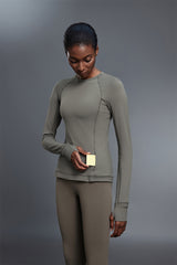 Women Round Neck Slim Fit Long Sleeve Workout Top