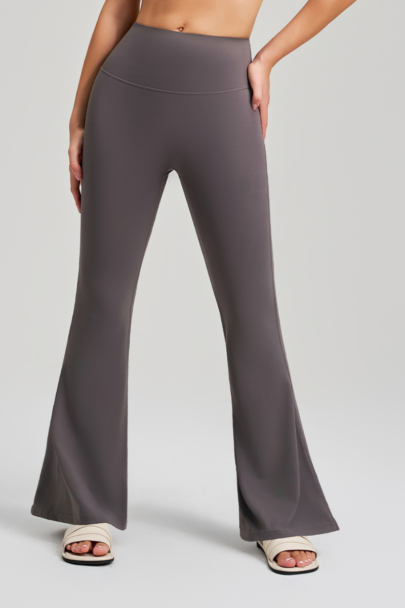 Ladies' bell-shaped pantsuit