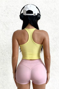 Women's medium strength fixed chest pad yoga fitness bra