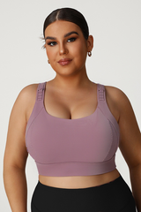 Plus Size Women's Crisscross Back Sports Bra with Back Closure