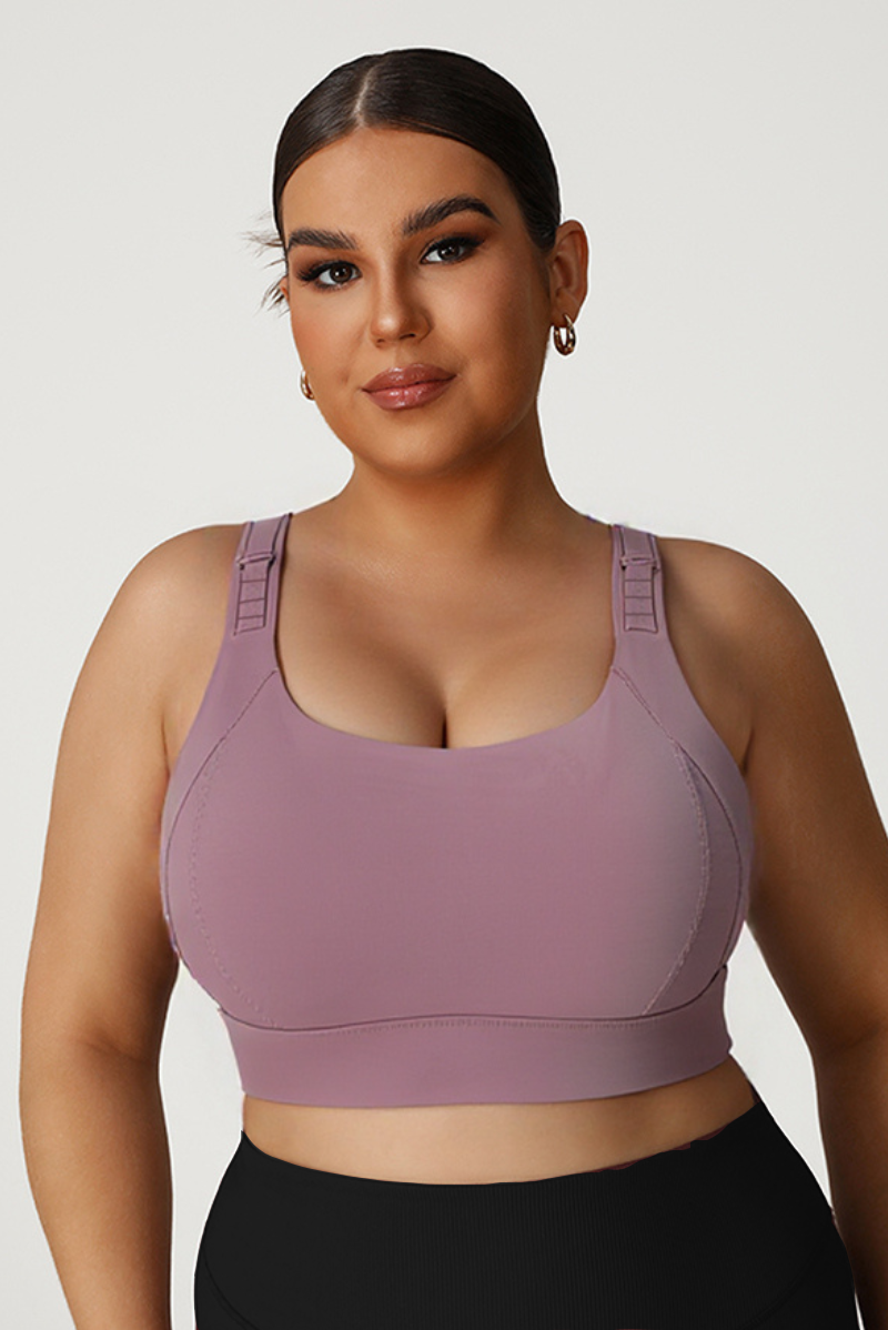 Plus Size Women's Crisscross Back Sports Bra with Back Closure