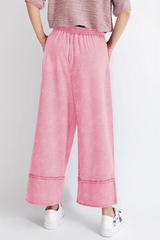 Leisure-style wide-leg pants