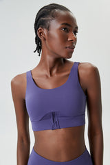 U-shaped back with wide shoulder straps Sports bra