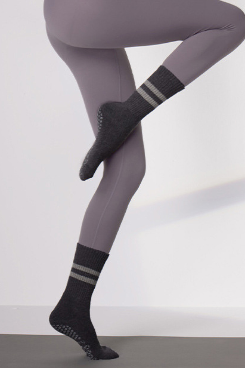 Women's Double-Stripe Crew Yoga Grip Full-Toe Socks