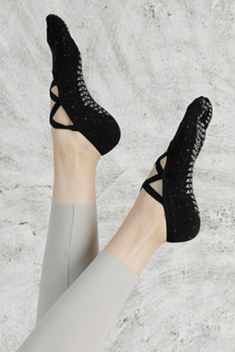 Women's Rainbow Yarn Strappy Yoga Grip Five-Toe Socks