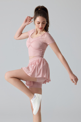 Women's Athleic Set:Faux Two-Piece T-shirt And Mini Skirt