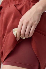 Women Sports Sets:Thin Strap Bra And  Side Pocket Shorts