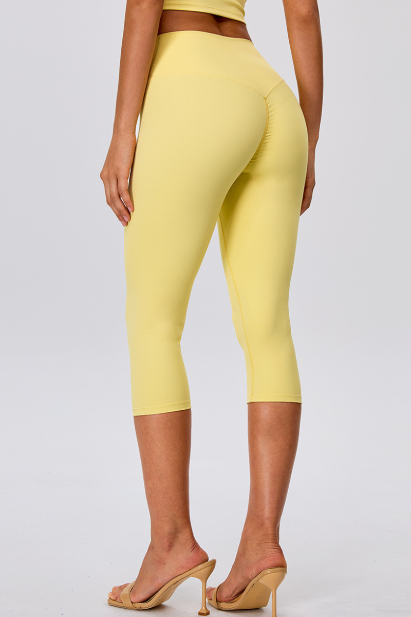 Women's No Front Seam Slim FIt Yoga Capri Leggings