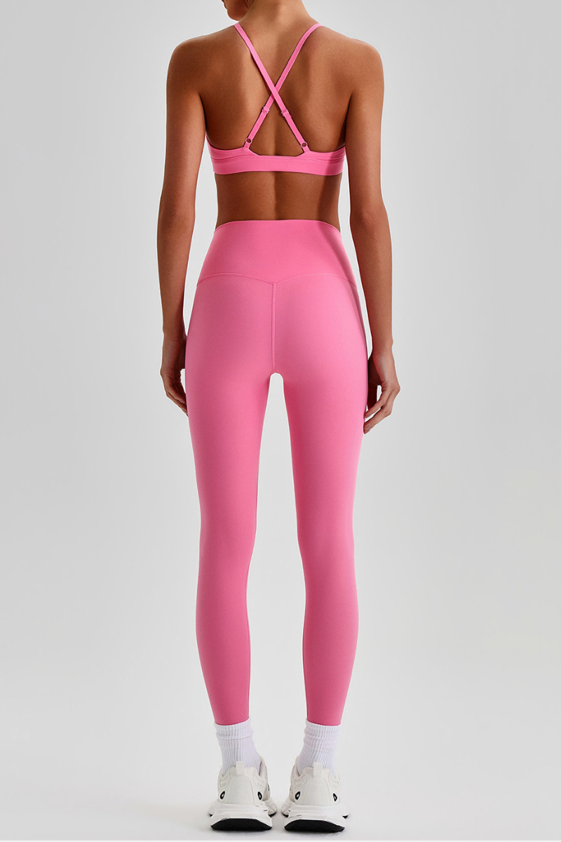 Women's Yoga Sets:Triangle Cup Bra & No Front Seam Leggings