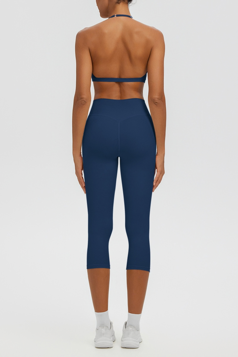 Women Halter V-neck Bra & High Waist Capri Leggings Yoga Set