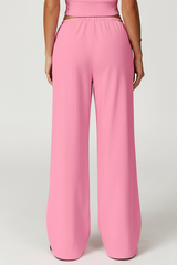 Women's slouchy straight-leg casual pants.