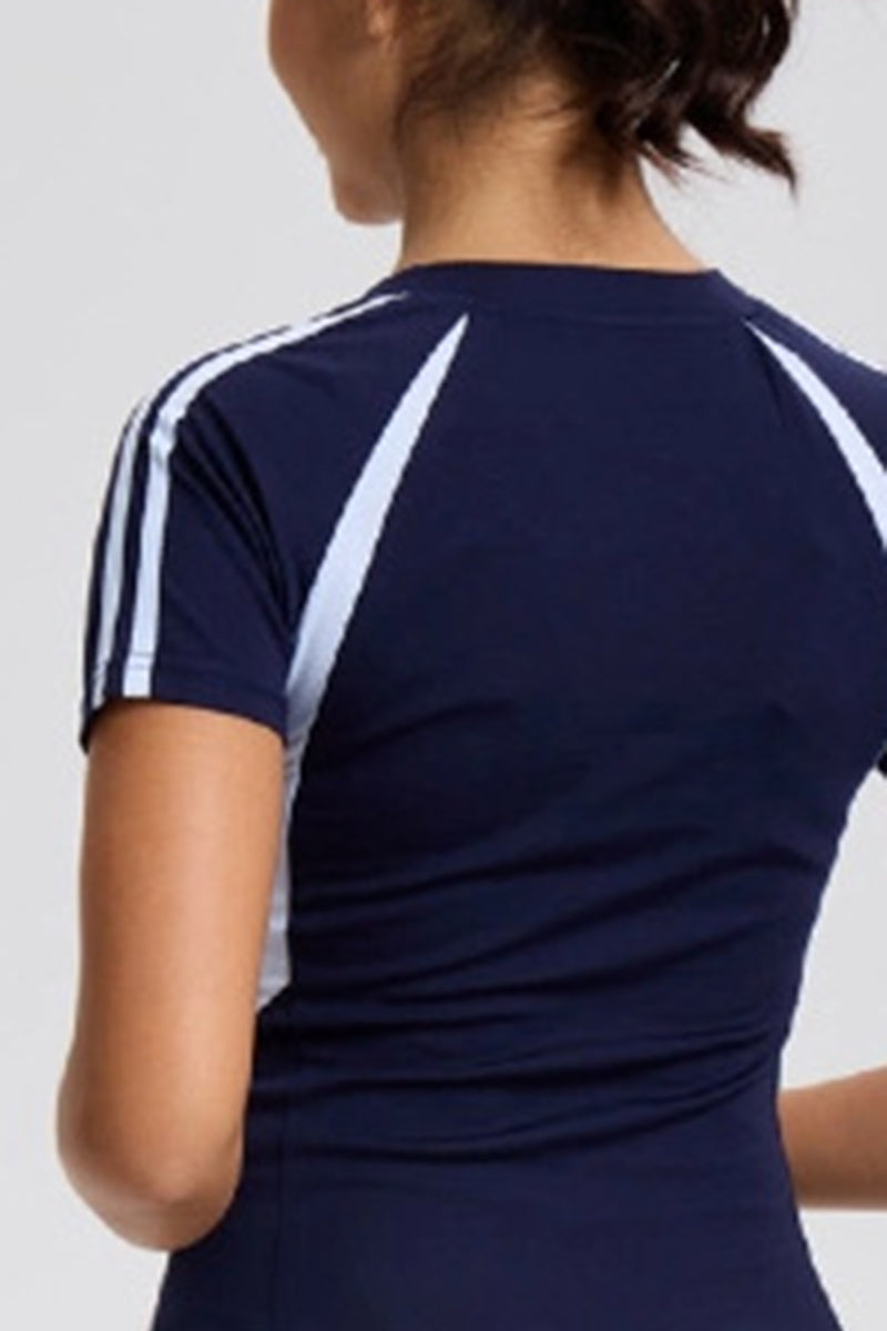 Women Sporty V-Neck Tennis Dress with Mesh Ventilation