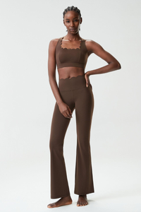 Women's Petal Sports Bra & Flared Yoga Pants Two-Piece Set